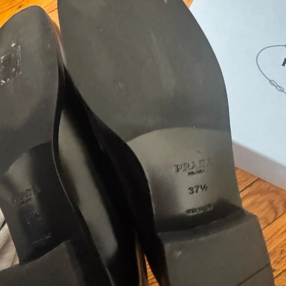 Prada penny loafers never worn - Picture 2 of 3